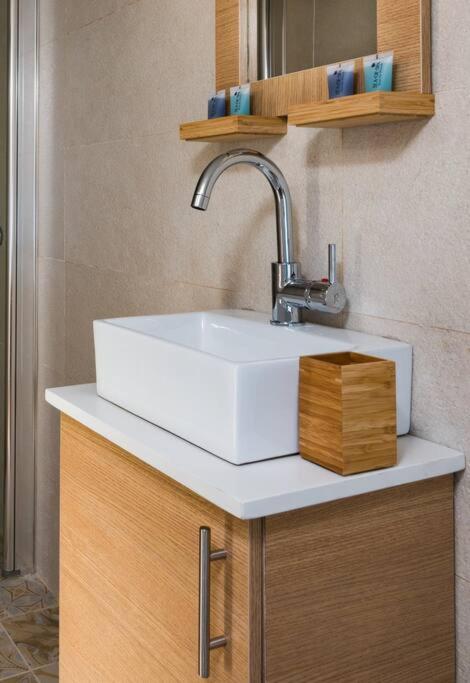 Ovadia Somech #5 Apartment Йерусалим Екстериор снимка