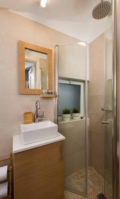 Ovadia Somech #5 Apartment Йерусалим Екстериор снимка